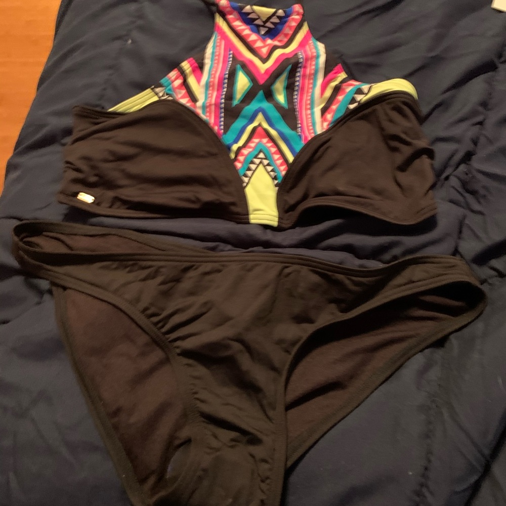 Bikini Set - image 1